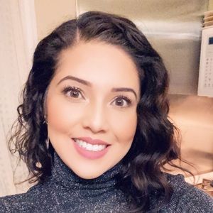 Meet your Posher, Diana